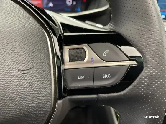 PEUGEOT 2008 II - voiture d'occasion - Photo 30