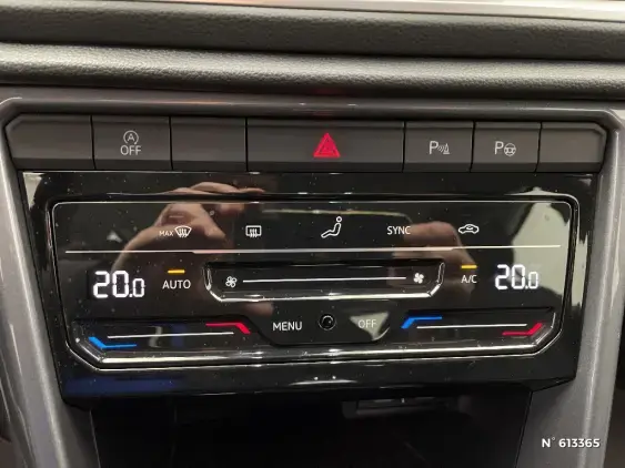 VOLKSWAGEN T-ROC - voiture d'occasion - Photo 31