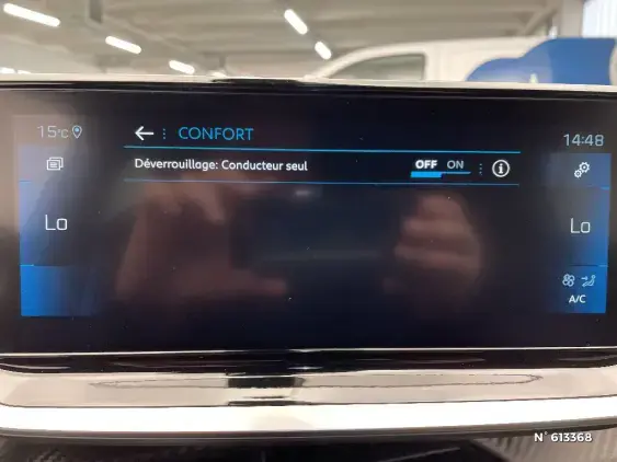 PEUGEOT 2008 II - voiture d'occasion - Photo 34