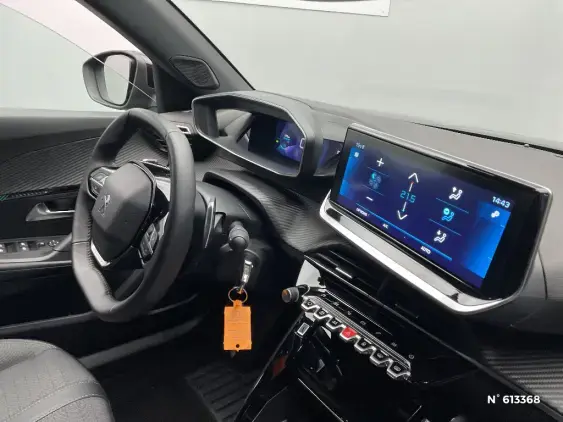 PEUGEOT 2008 II - voiture d'occasion - Photo 10