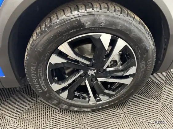 PEUGEOT 2008 ELECTRIQUE II - voiture d'occasion - Photo 8