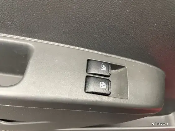 CHEVROLET SPARK - voiture d'occasion - Photo 15