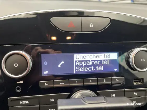 RENAULT CLIO IV - voiture d'occasion - Photo 33