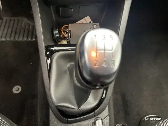 RENAULT CLIO IV - voiture d'occasion - Photo 34