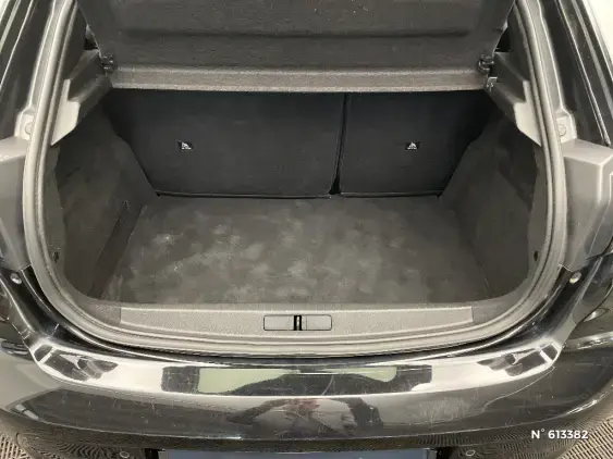 PEUGEOT 208 ELECTRIQUE II - voiture d'occasion - Photo 7