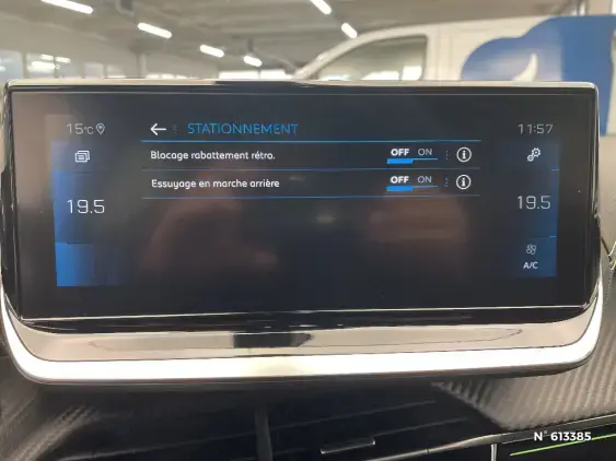 PEUGEOT 2008 II - voiture d'occasion - Photo 34