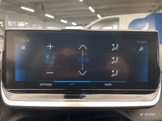 PEUGEOT 2008 II - voiture d'occasion - Photo 36