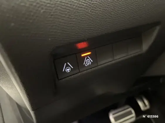 PEUGEOT 208 ELECTRIQUE II - voiture d'occasion - Photo 15