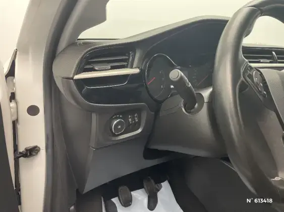 OPEL CORSA F - voiture d'occasion - Photo 15