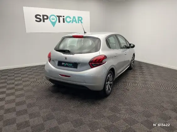 PEUGEOT 208 - voiture d'occasion - Photo 4