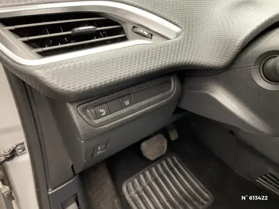 PEUGEOT 208 - voiture d'occasion - Photo 15
