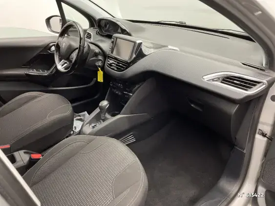 PEUGEOT 208 - voiture d'occasion - Photo 10