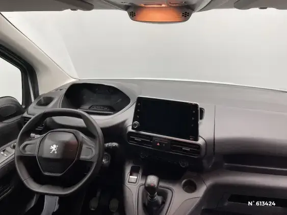 PEUGEOT PARTNER III - voiture d'occasion - Photo 9