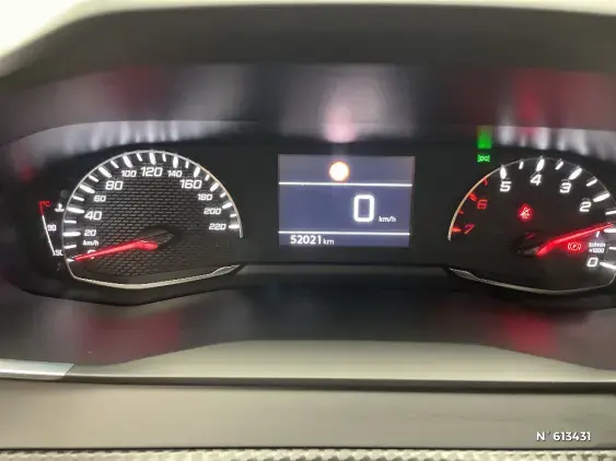 PEUGEOT 208 BUSINESS R II - voiture d'occasion - Photo 12