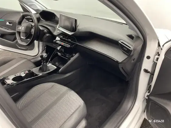 PEUGEOT 208 BUSINESS R II - voiture d'occasion - Photo 10