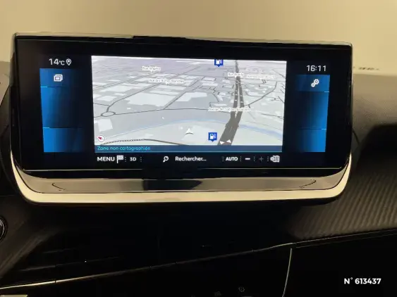 PEUGEOT 2008 II - voiture d'occasion - Photo 13