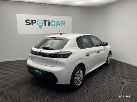 PEUGEOT 208 BUSINESS R II - voiture d'occasion - Photo 4