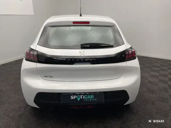 PEUGEOT 208 BUSINESS R II - voiture d'occasion - Photo 6