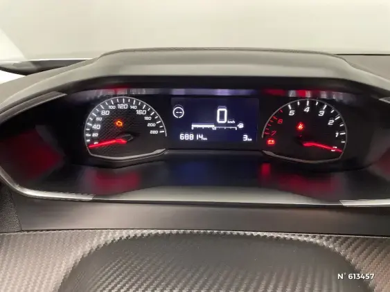 PEUGEOT 2008 II - voiture d'occasion - Photo 12