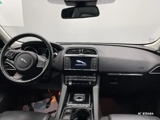 JAGUAR F-PACE - voiture d'occasion - Photo 9