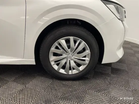 PEUGEOT 208 BUSINESS R II - voiture d'occasion - Photo 8