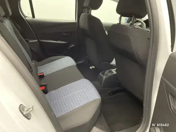 PEUGEOT 208 BUSINESS R II - voiture d'occasion - Photo 11