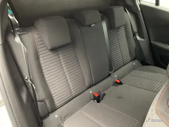 PEUGEOT 2008 II - voiture d'occasion - Photo 11