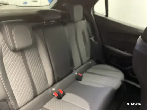 PEUGEOT 2008 II - voiture d'occasion - Photo 11