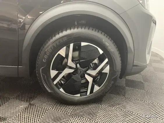 PEUGEOT 2008 II - voiture d'occasion - Photo 8