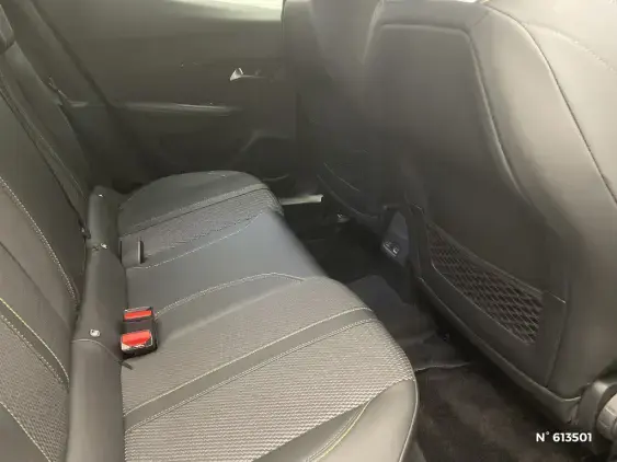 PEUGEOT 2008 II - voiture d'occasion - Photo 11