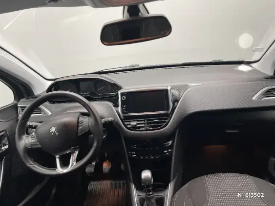 PEUGEOT 208 - voiture d'occasion - Photo 9