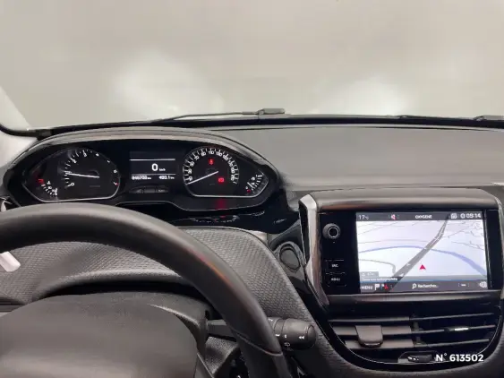 PEUGEOT 208 - voiture d'occasion - Photo 13