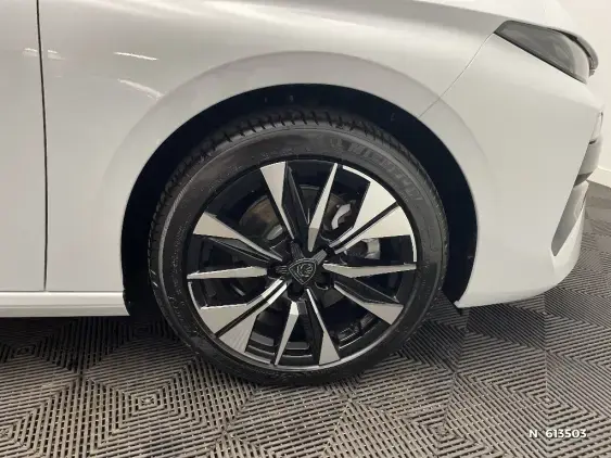 PEUGEOT 308 III - voiture d'occasion - Photo 8