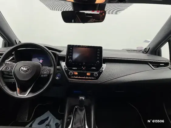 TOYOTA COROLLA TOURING SPT X - voiture d'occasion - Photo 9