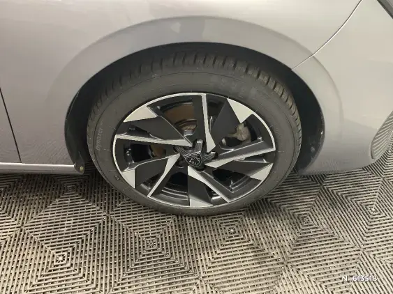 PEUGEOT 308 III - voiture d'occasion - Photo 8
