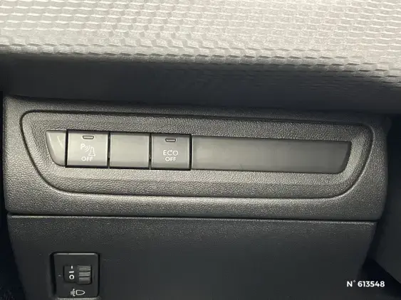 PEUGEOT 2008 - voiture d'occasion - Photo 15