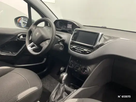 PEUGEOT 208 - voiture d'occasion - Photo 10