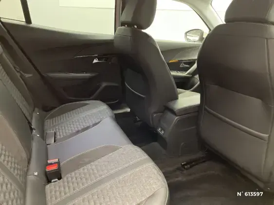 PEUGEOT 2008 II - voiture d'occasion - Photo 11