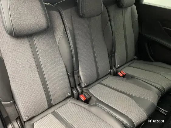 PEUGEOT 5008 II - voiture d'occasion - Photo 11