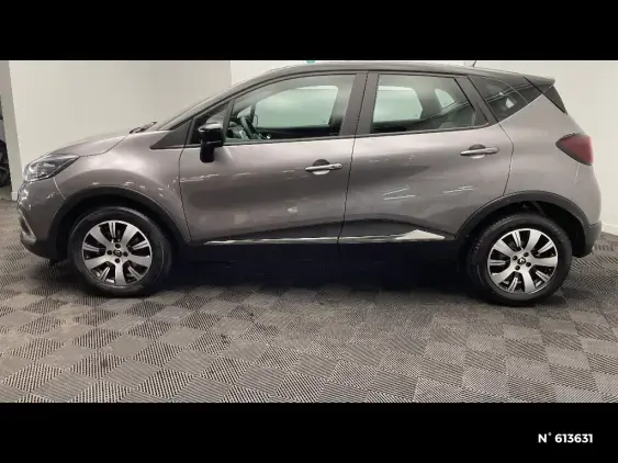 RENAULT CAPTUR - voiture d'occasion - Photo 2