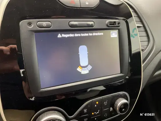 RENAULT CAPTUR - voiture d'occasion - Photo 14