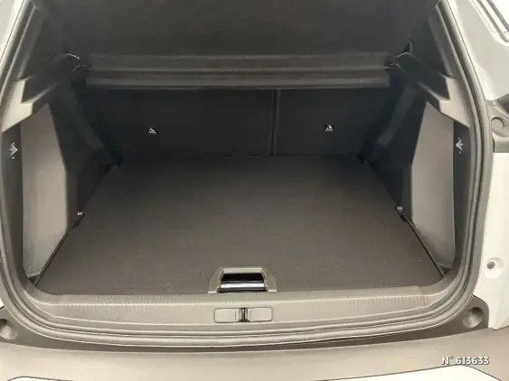 PEUGEOT 2008 II - voiture d'occasion - Photo 7