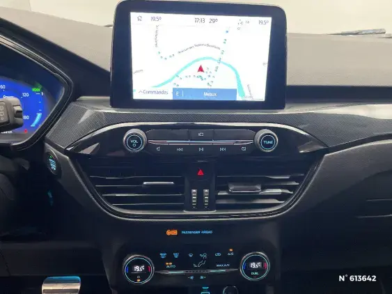 FORD KUGA III - voiture d'occasion - Photo 13