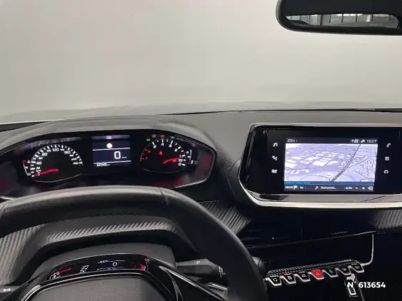 PEUGEOT 2008 II - voiture d'occasion - Photo 13