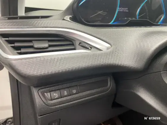 PEUGEOT 2008 - voiture d'occasion - Photo 15