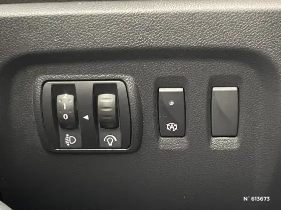 RENAULT CAPTUR - voiture d'occasion - Photo 15
