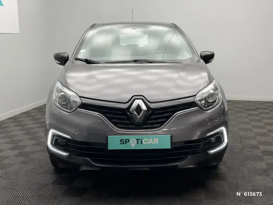 RENAULT CAPTUR - voiture d'occasion - Photo 3
