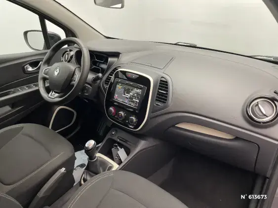 RENAULT CAPTUR - voiture d'occasion - Photo 10