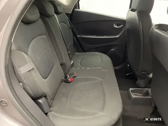 RENAULT CAPTUR - voiture d'occasion - Photo 11