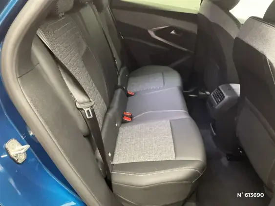 PEUGEOT 3008 III - voiture d'occasion - Photo 11